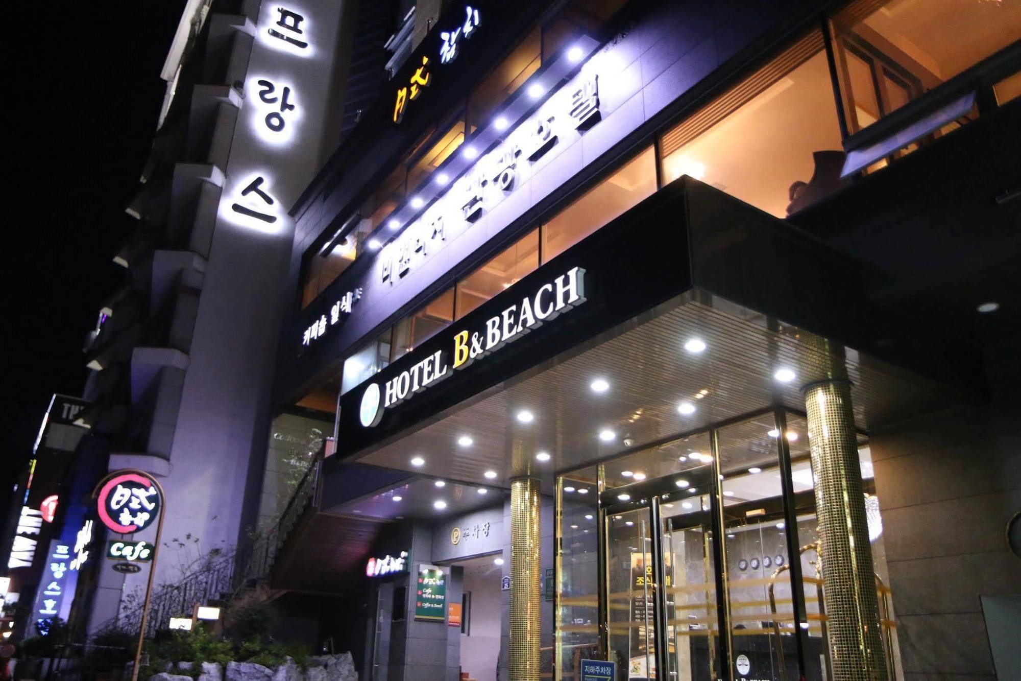 B&Beach Tourist Hotel Yeosu Extérieur photo